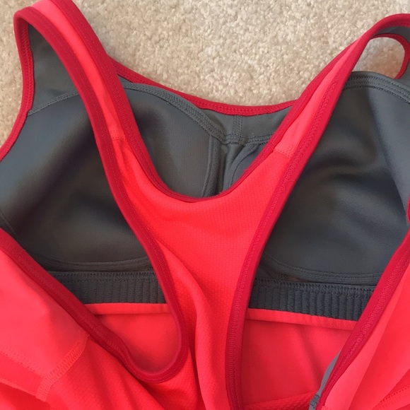 Nike Dri-Fit Workout Tank Top - Picture 6 of 11